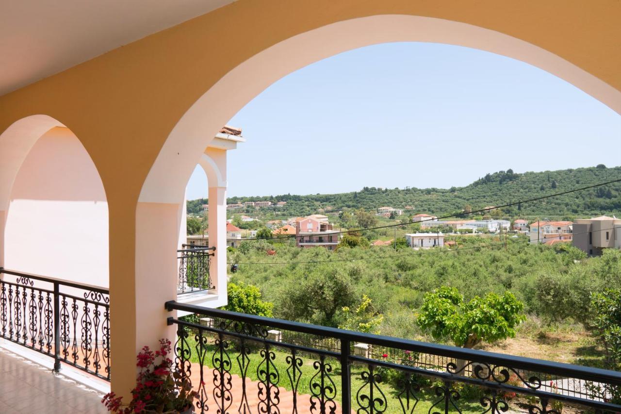 Raptis Guest House Ciliví Kültér fotó